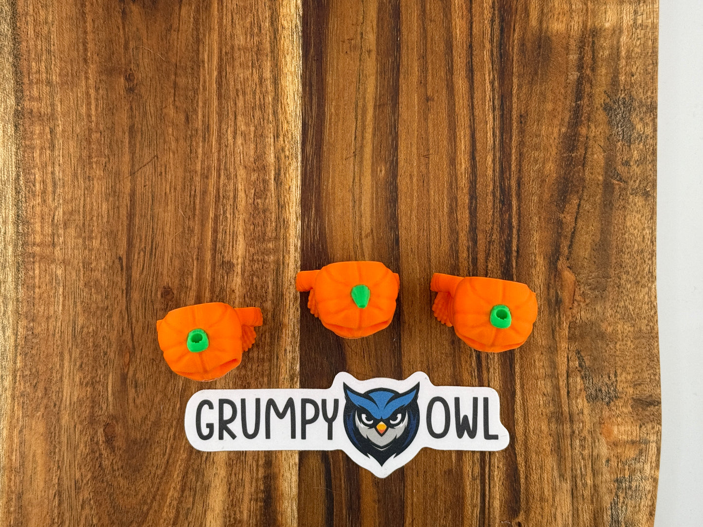 Wigglers Pumpkin Skeleton Key Ring